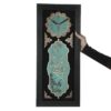Muslimische Wanduhr mit Holzeinlage des Wa In Yakad Verses