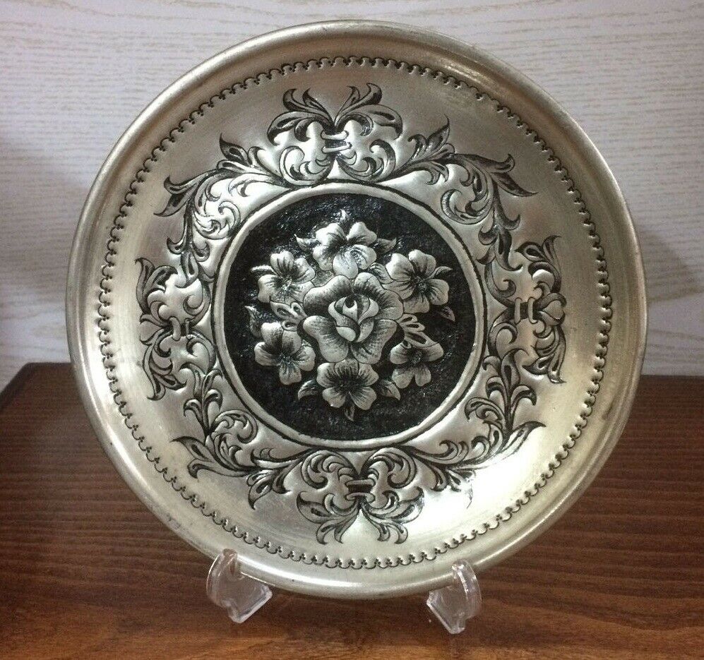 Persischer dekorativer Kupferteller graviert Blumen