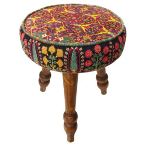 Traditioneller roter persischer Hocker mit Holzbeinen und Samtstoff FA3LL