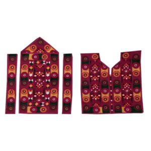 Handgefertigtes Balochi besticktes Kleidungsstück – Modell A2