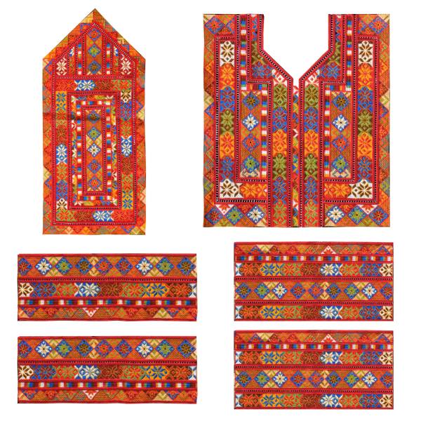 Handgefertigtes Balochi besticktes Kleidungsstück - Klassisches Rot