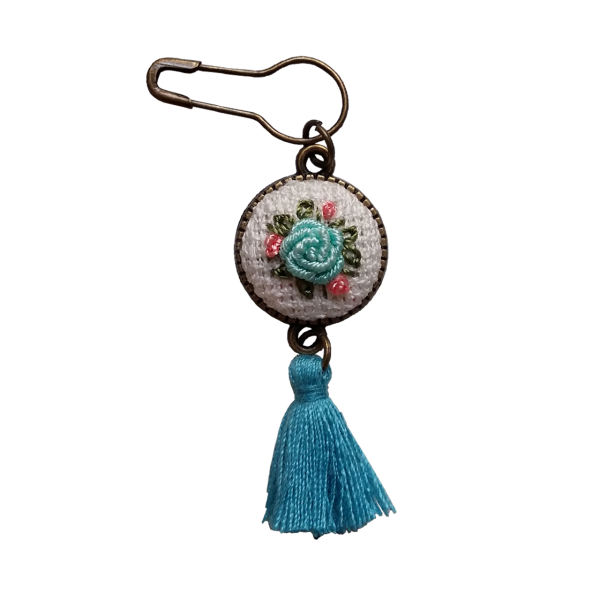Gestickte Brosche – Blaues Blumen-Design