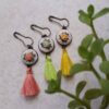 Gestickte Brosche – Blaues Blumen-Design