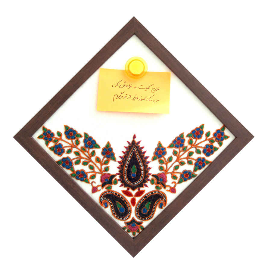 Persischer bestickter Wandteppich – Gerahmte florale Textilkunst