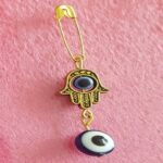 Evil Eye Safety Pin Brooch with Hand Design – Spiritueller Schutz