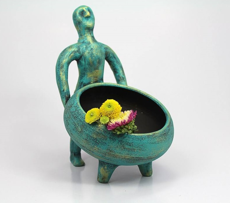 Persischer Töpfer-Kerzenständer handgefertigt mit kunsthandwerklicher Eleganz Dummy