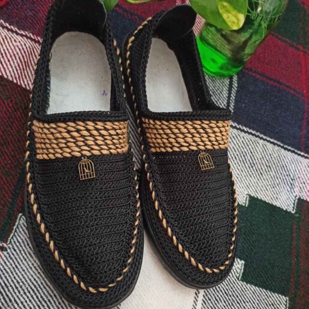 Giveh Schuhe – Persische Handgefertigte Atmungsaktive Fußbekleidung Schwarzer Klash