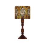 Traditionelle Holz-Tischlampe mit Lampenschirm Blumen
