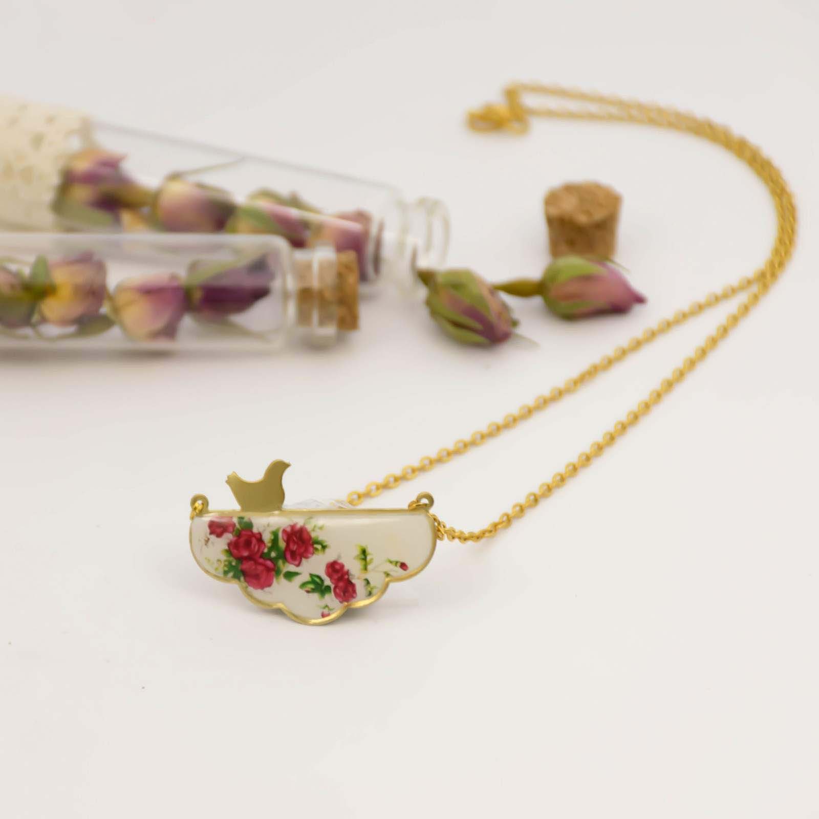 Persische Messing-Halskette Minimalistisch Morghe Amin Mahdokht