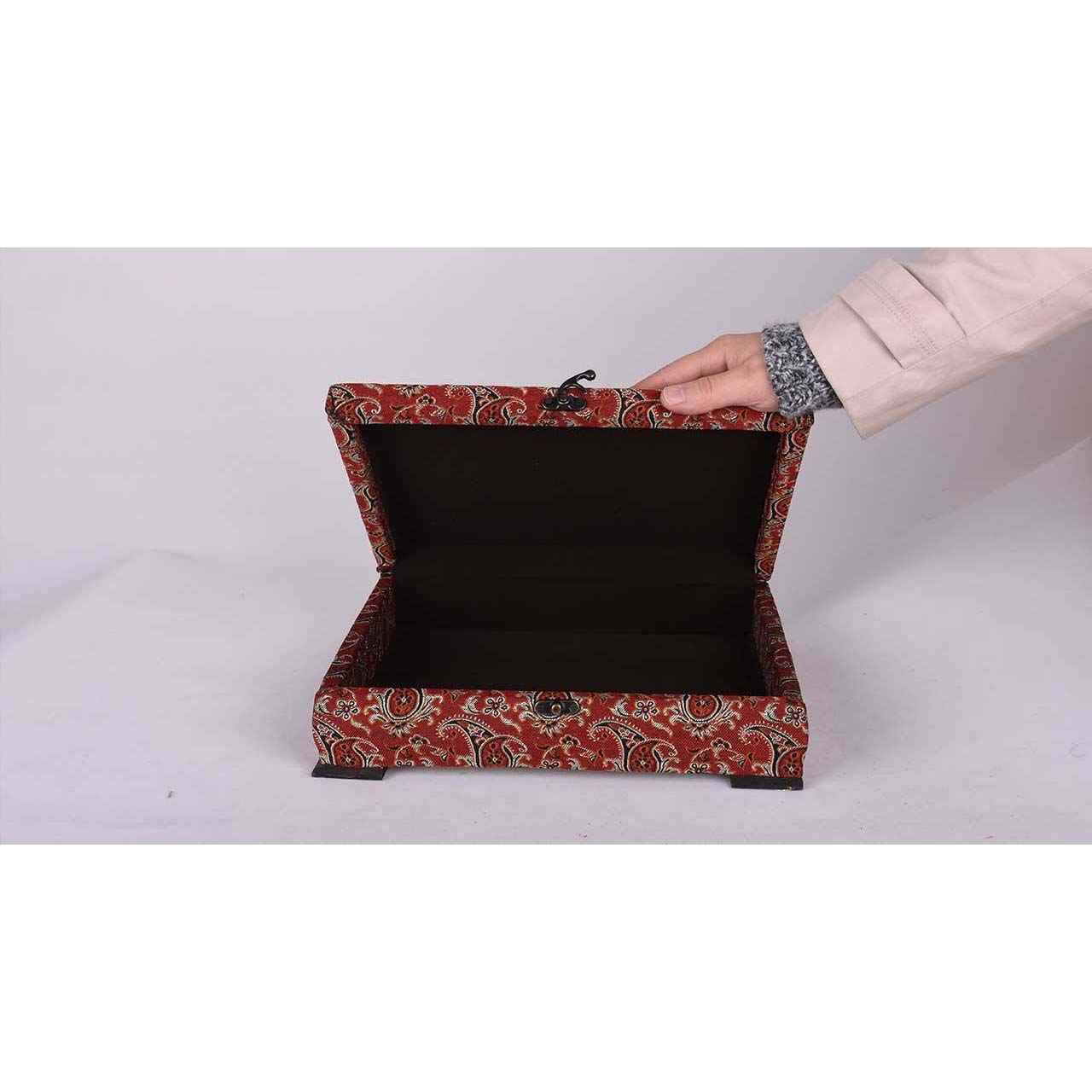Holzbox zum Verschenken mit persisch inspiriertem Muster Termeh