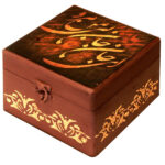 Holzbox zum Verschenken mit persisch inspiriertem Muster Gedicht