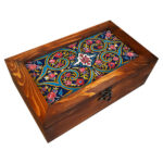 Holzbox zum Verschenken mit persisch inspiriertem Muster Blume