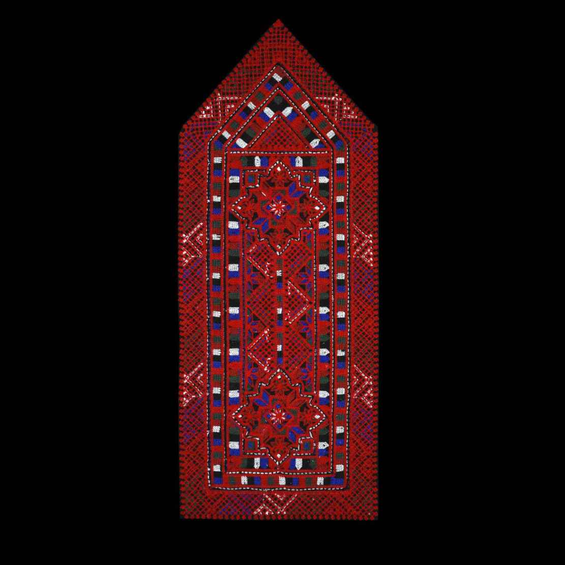 Handgefertigtes Balochi besticktes Kleidungsstück – Mosaik Design