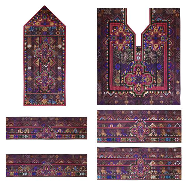 Handgefertigtes Balochi besticktes Kleidungsstück - Kahnooji