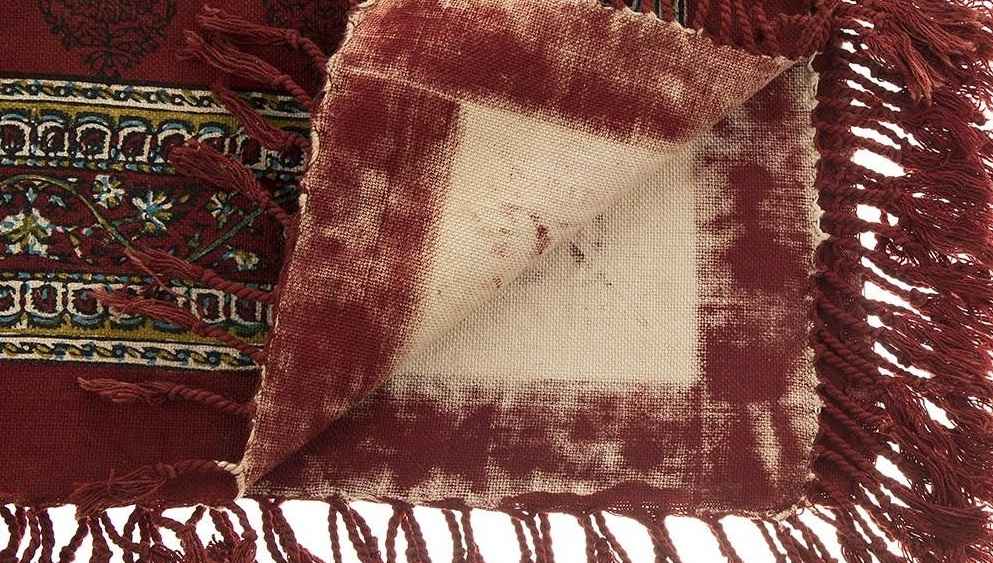 Persisches Tischtuch: Isfahans traditionelle Kalamkari Blockdruck Rot