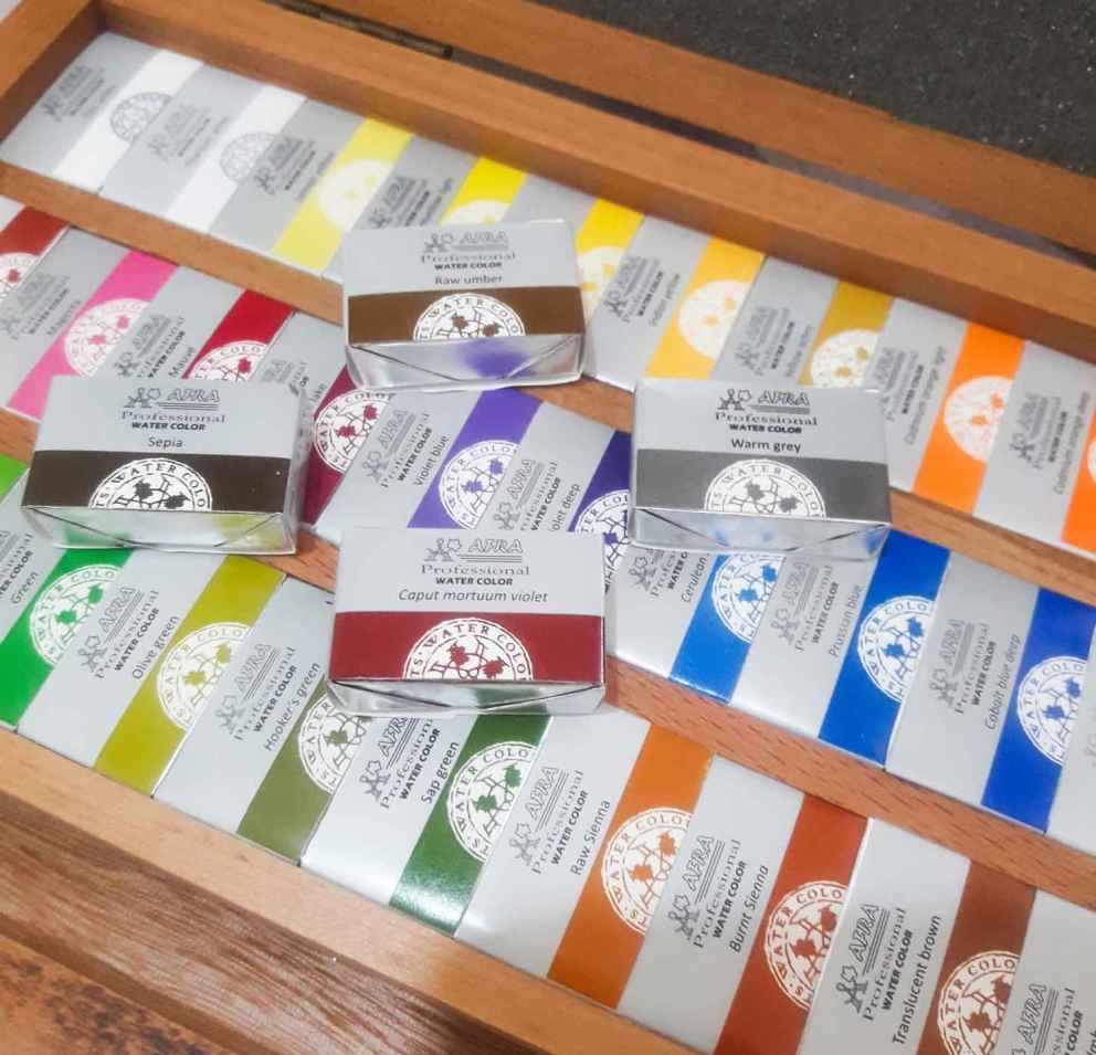 Afra 48-Color Aquarellset in Holzbox