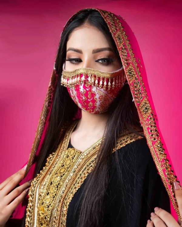 Handgefertigte Mode Stickerei Gesichtsmaske für Frauen - Modell Negin