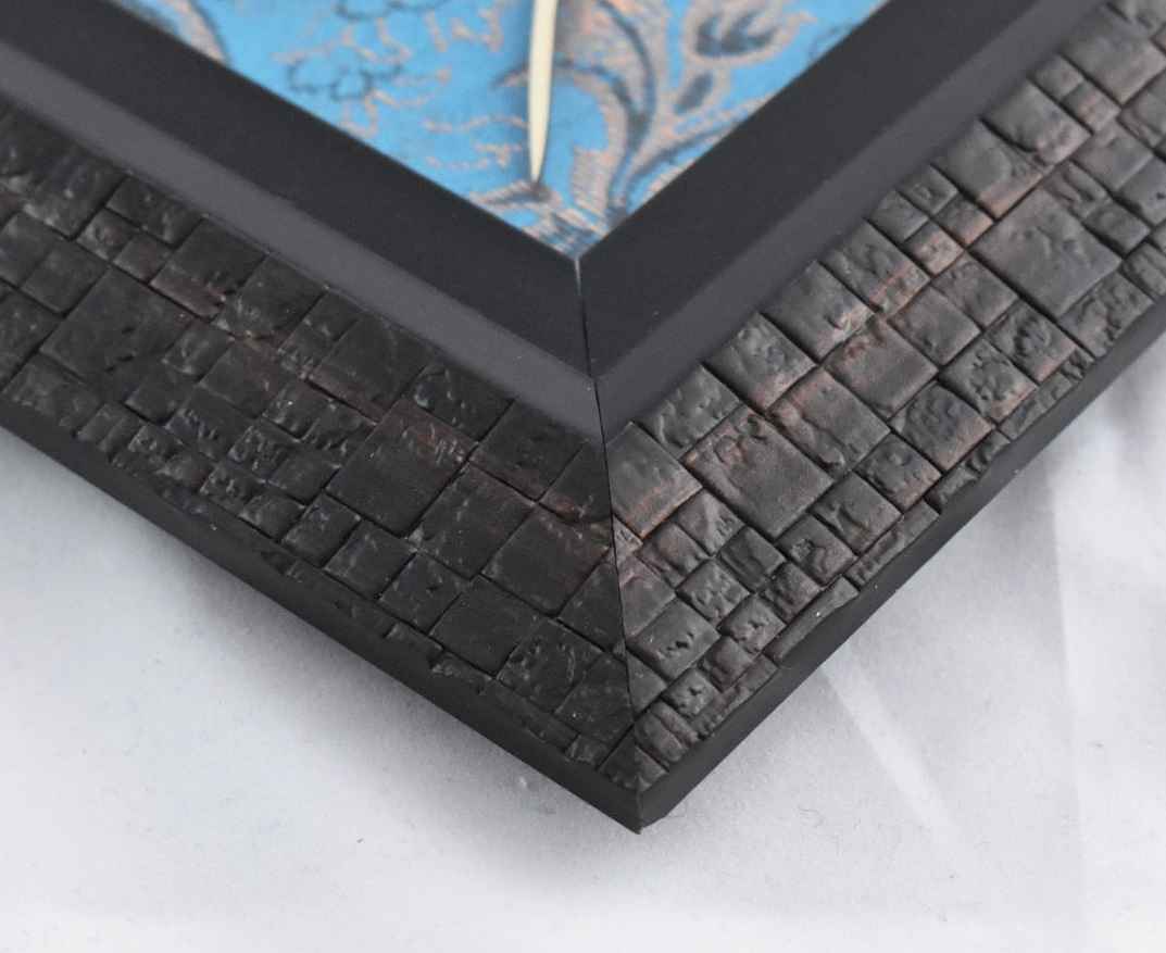 Gerahmte islamische Kalligraphie-Intarsien-Holzkunst – Allah