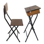 Set aus Gebetsstuhl & Tisch für Salah oder Namaz für Muslime, braun