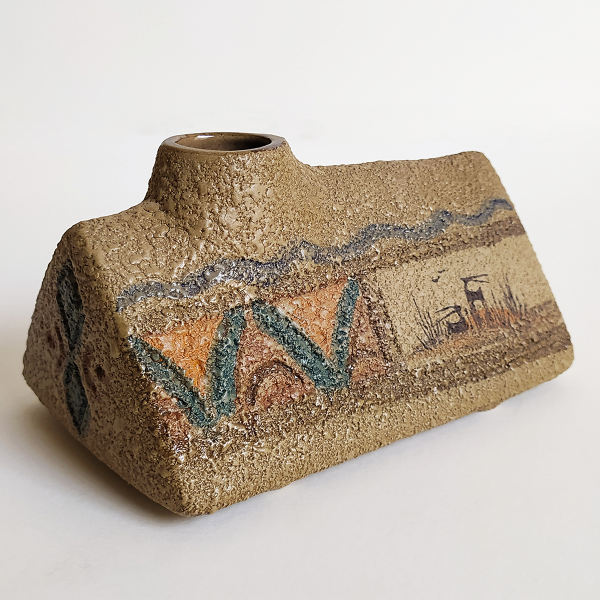 Handgefertigte dekorative persische Keramik-Knospenvase mit antikem Kunstmotiv