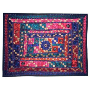 Handbestickte Tischdecke Modell Tara