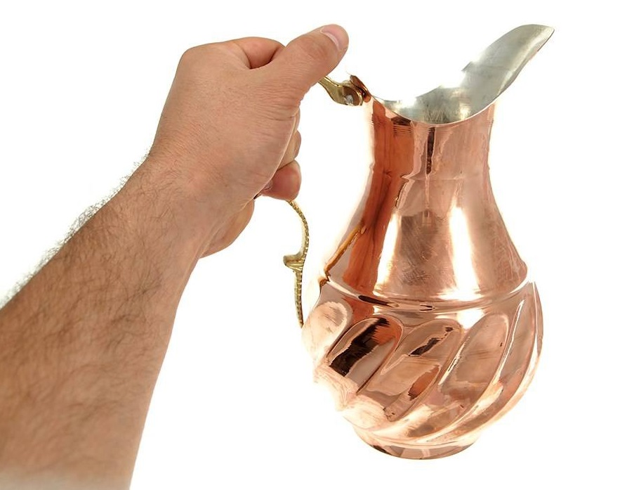 Persische Kupferkaraffe traditionell gehämmert Jahan