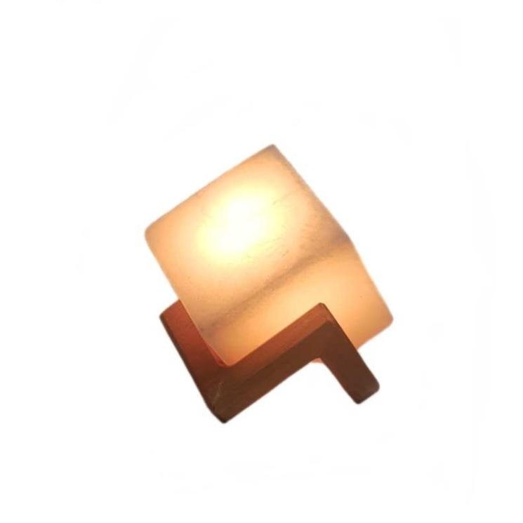 Persische Würfel-Salzlampe – Handgefertigtes Design mit Holzsockel