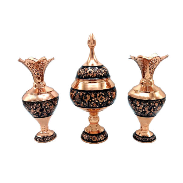 Set aus handgefertigten persischen Kupfervasen und Schale G33