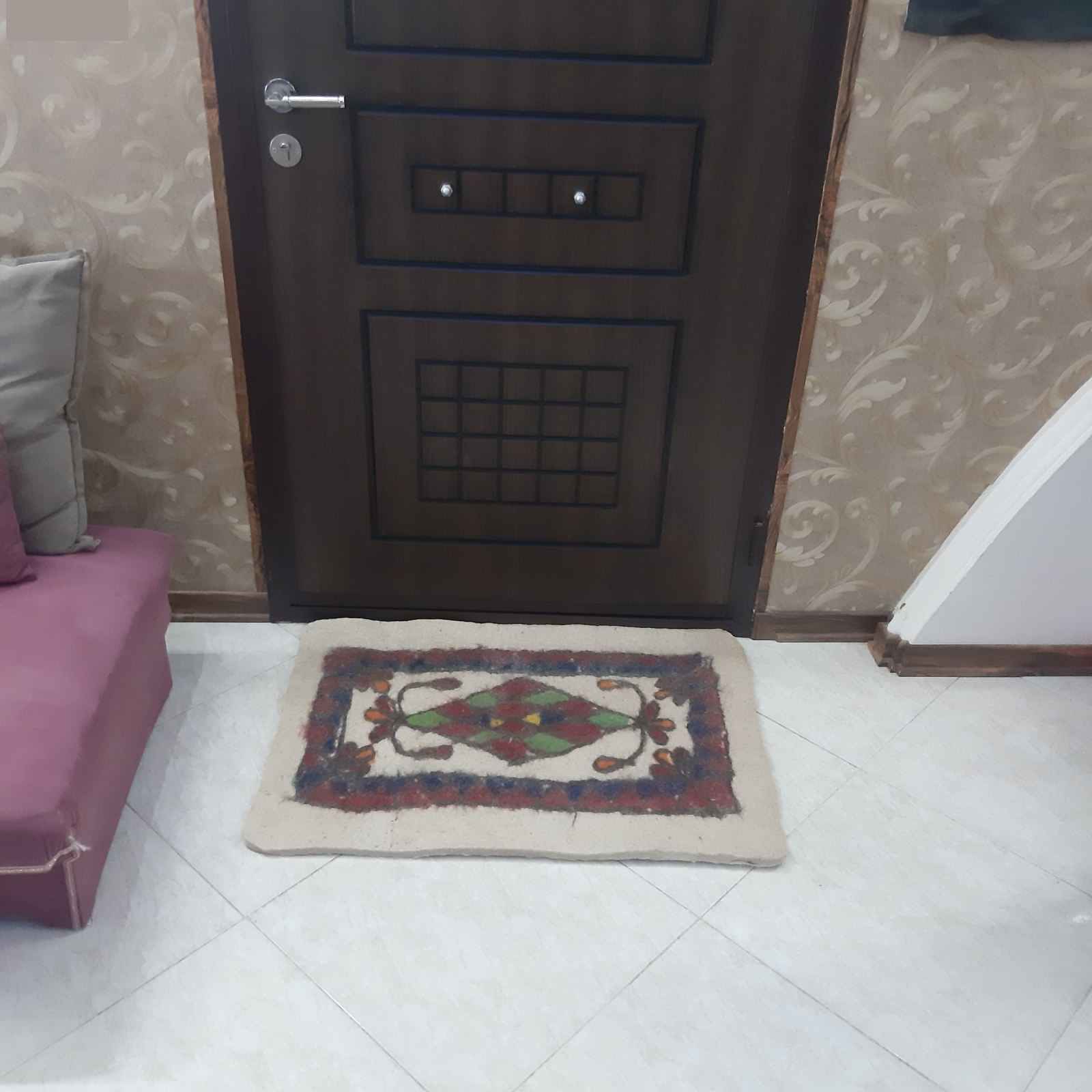 Persischer Wollfilzteppich 100% natürlich und handgefertigt Nila