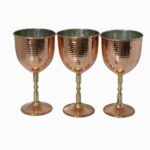 Set mit 3 handgefertigten persischen Kupfer-Weingläsern – Gehämmertes Modell Narges