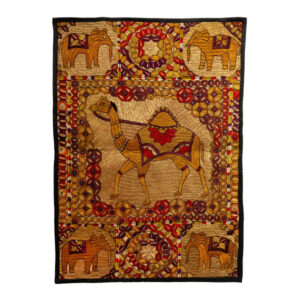 Handgestickte Tischdecke Modell Tiere