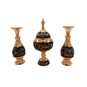 Set aus handgefertigten persischen Kupfervasen und Schale G36