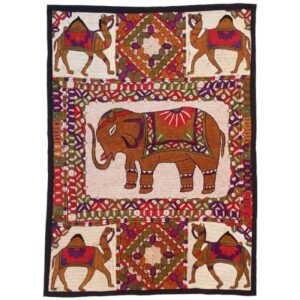 Handgestickte Tischdecke Modell Tiere