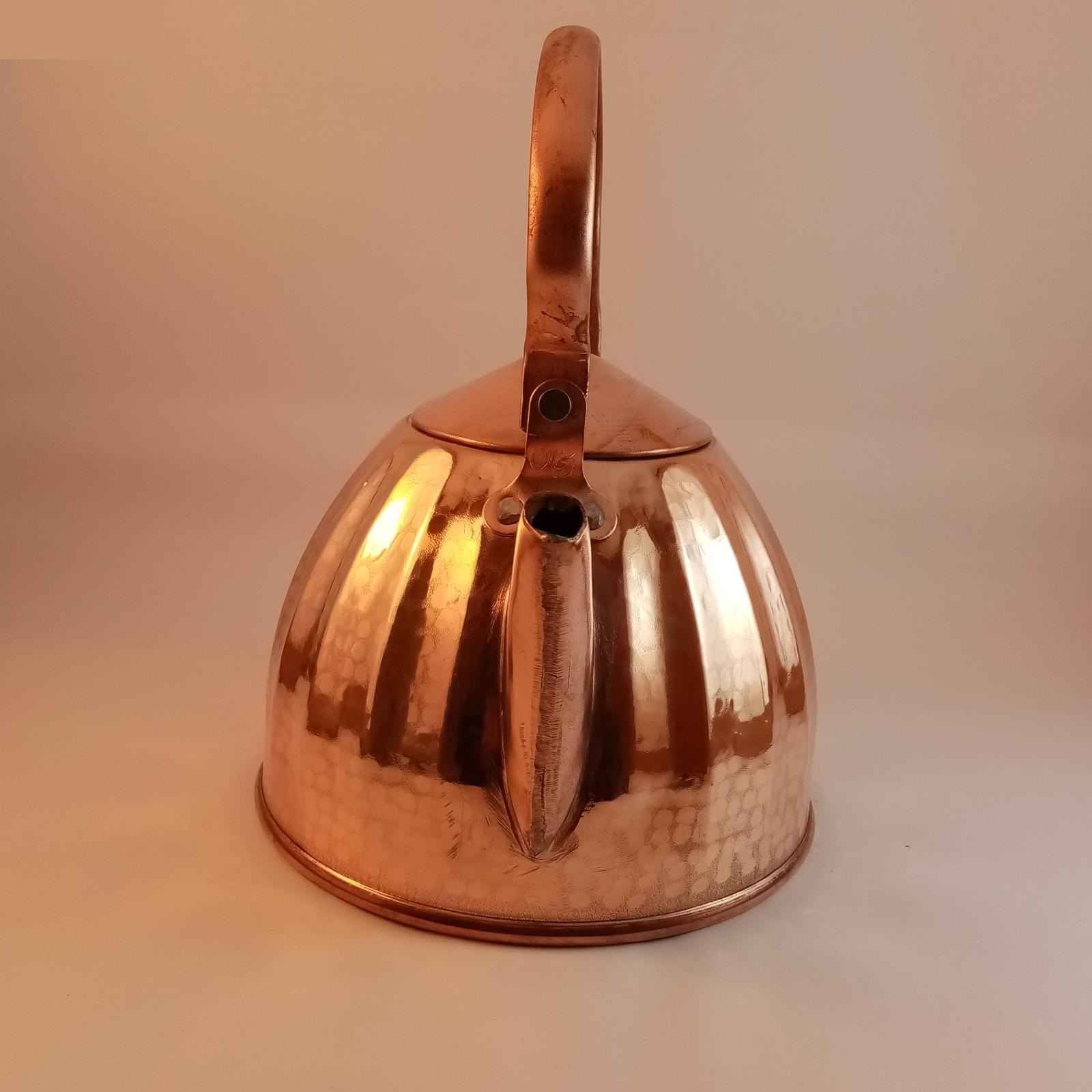 Persischer Kupfer-Teekessel robust für Herd traditionell gehämmert Modell Spiegel