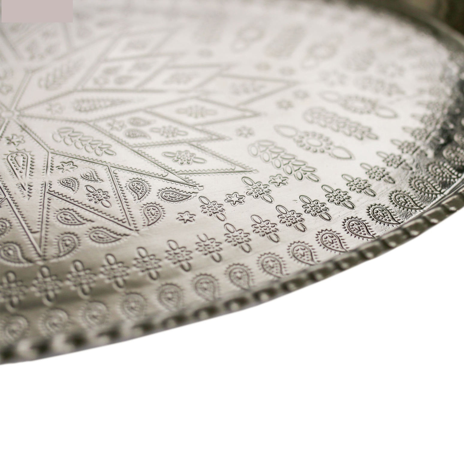 Persisches Kupfer-Serviertablett, traditionell gehämmert, Silber