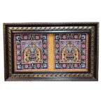 Hand-Knotted Persian Wall Hanging Rug from Tabriz DepictinHandgeknüpfter persischer Wandteppich aus Tabriz, der einen Blumentopf darstelltg Flower Pot