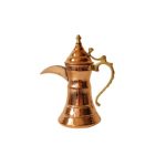 Arabische Kaffeekanne aus Kupfer für die Zubereitung von Qahwa und arabischem Kaffee – Mehrzad