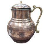 Persische Kupferkaraffe traditionell gehämmert Kermani