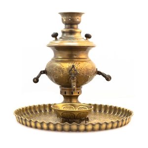 Persischer Samowar aus Messing Dekorativer Kohle-Teekocher mit Blumenmotiven 2-Liter