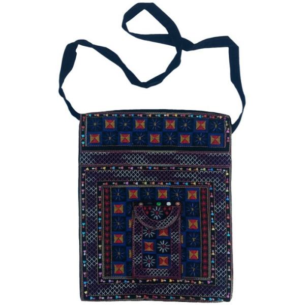 Ethnische bestickte Crossbody-Tasche Baluchi Cara III