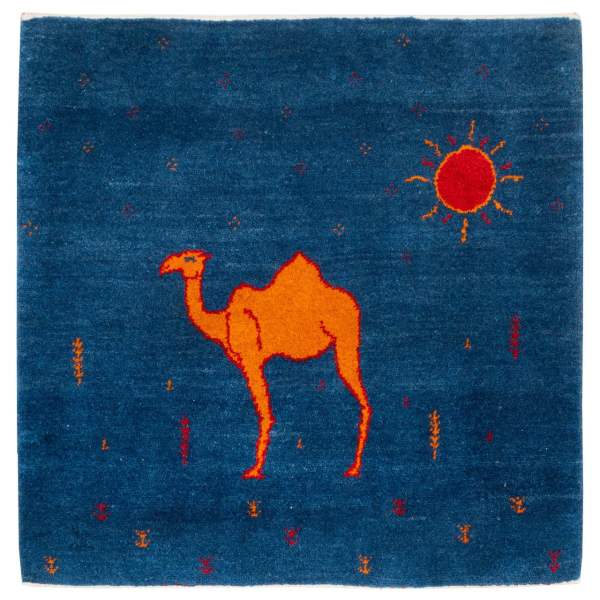 Persischer Gabbeh-Wollteppich handgewebt mit Tiermotiven Kamel