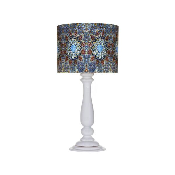 Traditionelle Holz-Tischlampe mit persisch inspiriertem Lampenschirm Samin