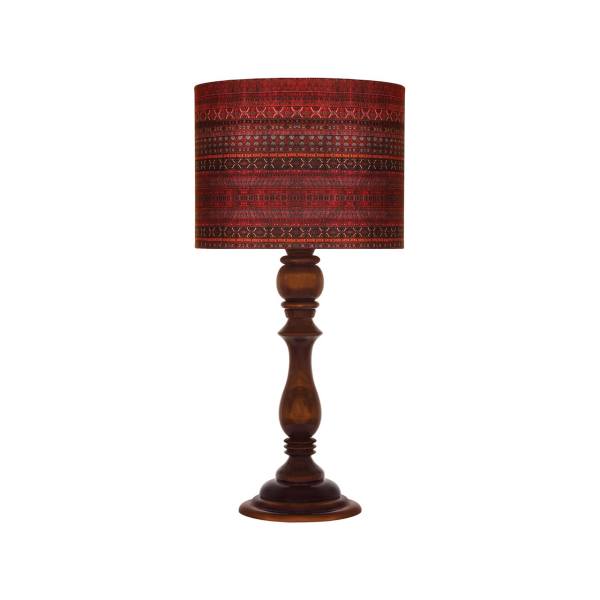 Traditionelle Holz-Tischlampe mit persisch inspiriertem Lampenschirm Kilim