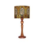 Traditionelle Holz-Tischlampe mit persisch inspiriertem Lampenschirm Kara