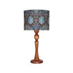 Traditionelle Holz-Tischlampe mit persisch inspiriertem Lampenschirm Mina