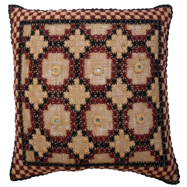 Bestickter Kissenbezug – Cremefarbenes Dara-Design