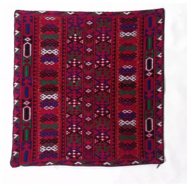 Bestickter Kissenbezug – Rotes Suzani-Design