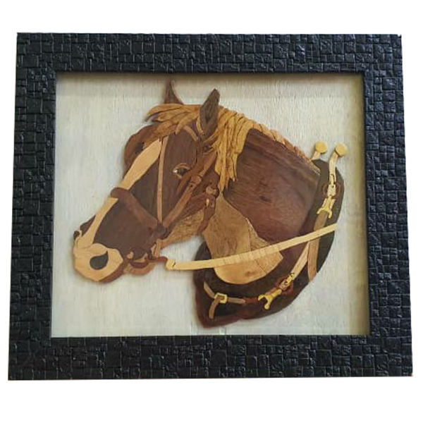 Intarsienkunst – Künstlerisches Pferd