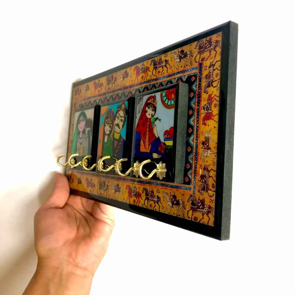 Handgefertigter persischer Holz-Wand-Schlüsselhalter, Modell Khatoon