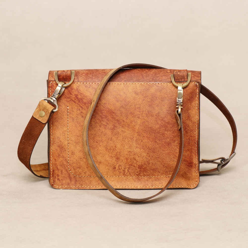 Luxuriöse handgefertigte Leder-Umhängetasche – Hosna Edition